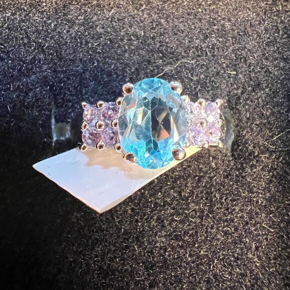 Sterling Silver 0.24 CTW Tanzanite and 1.6 CTW Swiss Blue Topaz Size 7 Ring - Picture 4 of 4